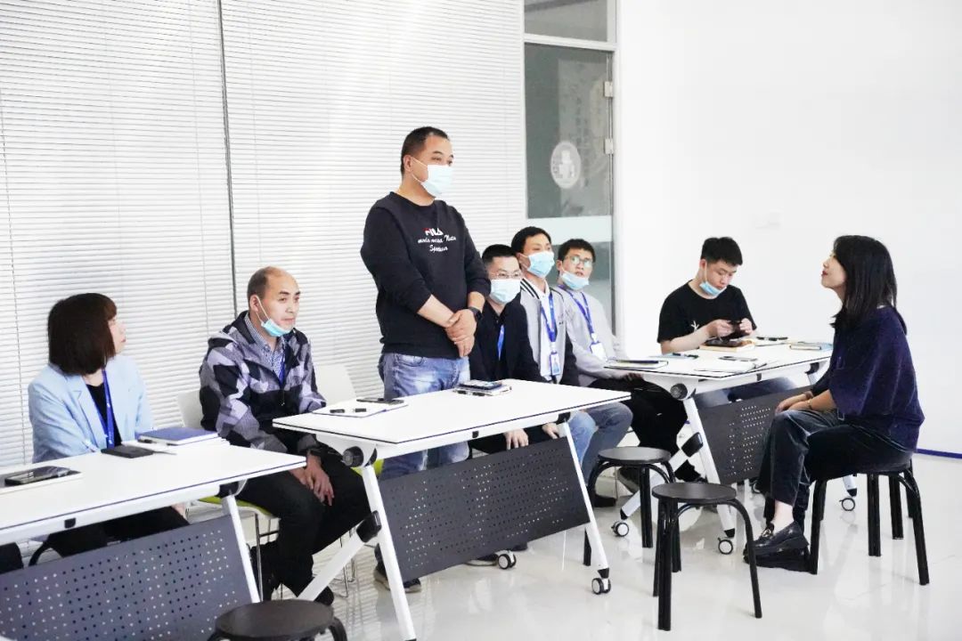 良才“新老员工融合会”&“文化分享会”强势来袭 良才“新老员工融合会”&“文化分享会”强势来袭